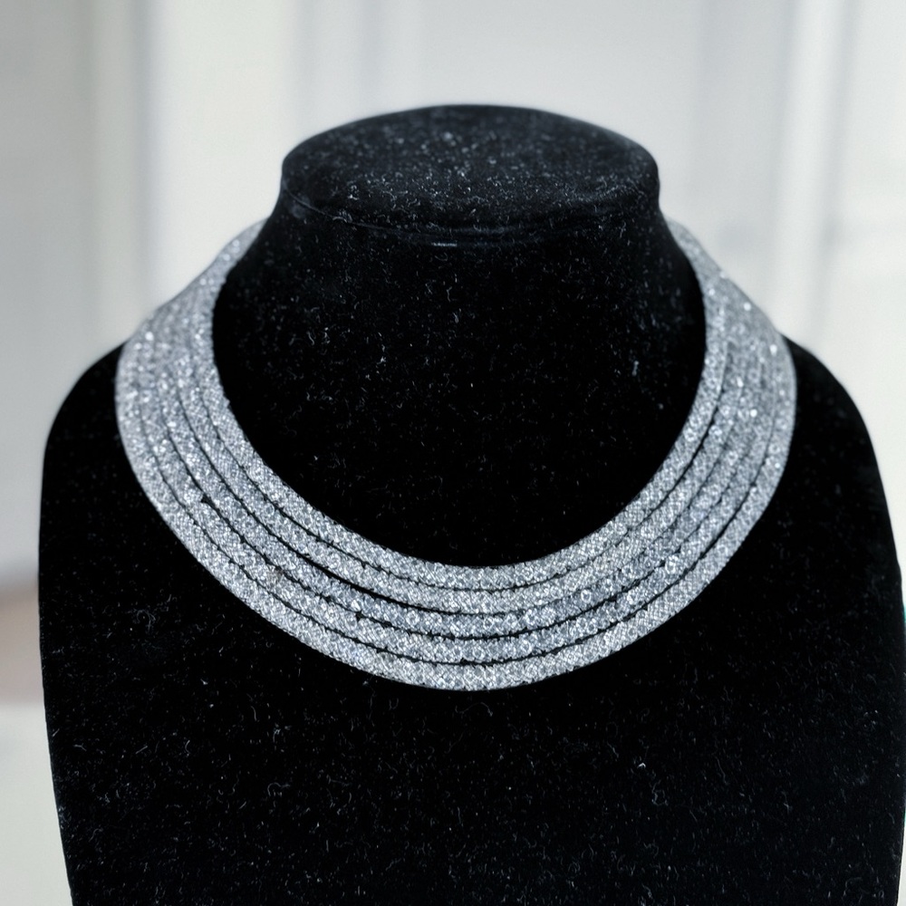 Five Strand Black Crystal Mesh Necklace With Round Clasp NEW